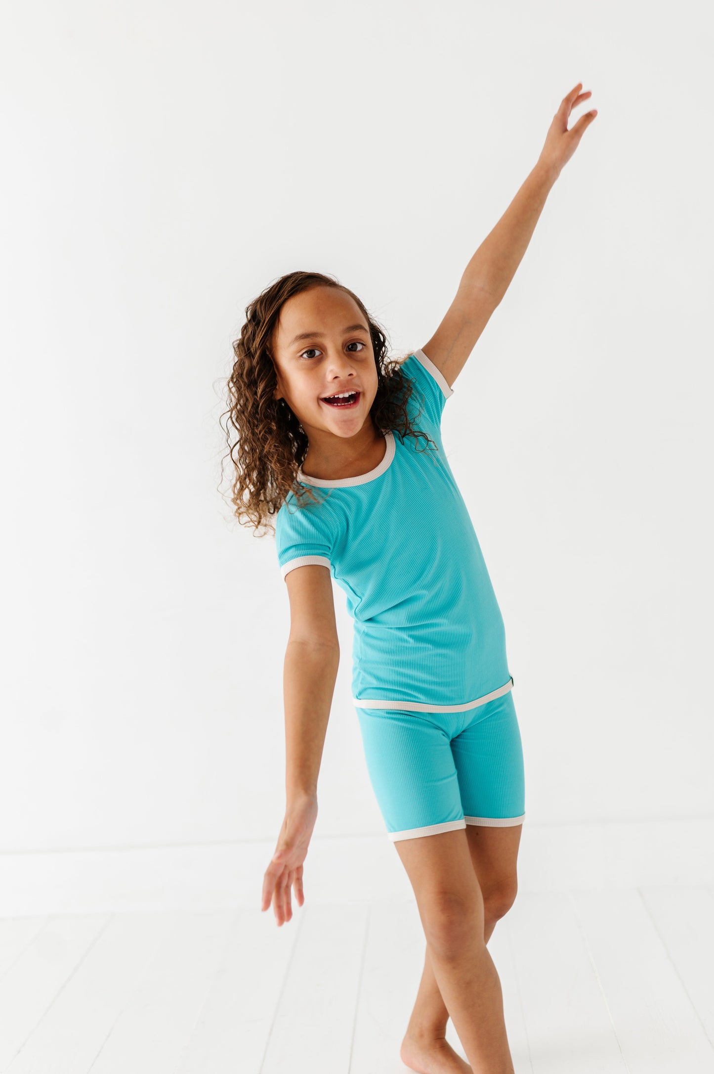 TURQUOISE | Tee + Biker Shorts RIB SET