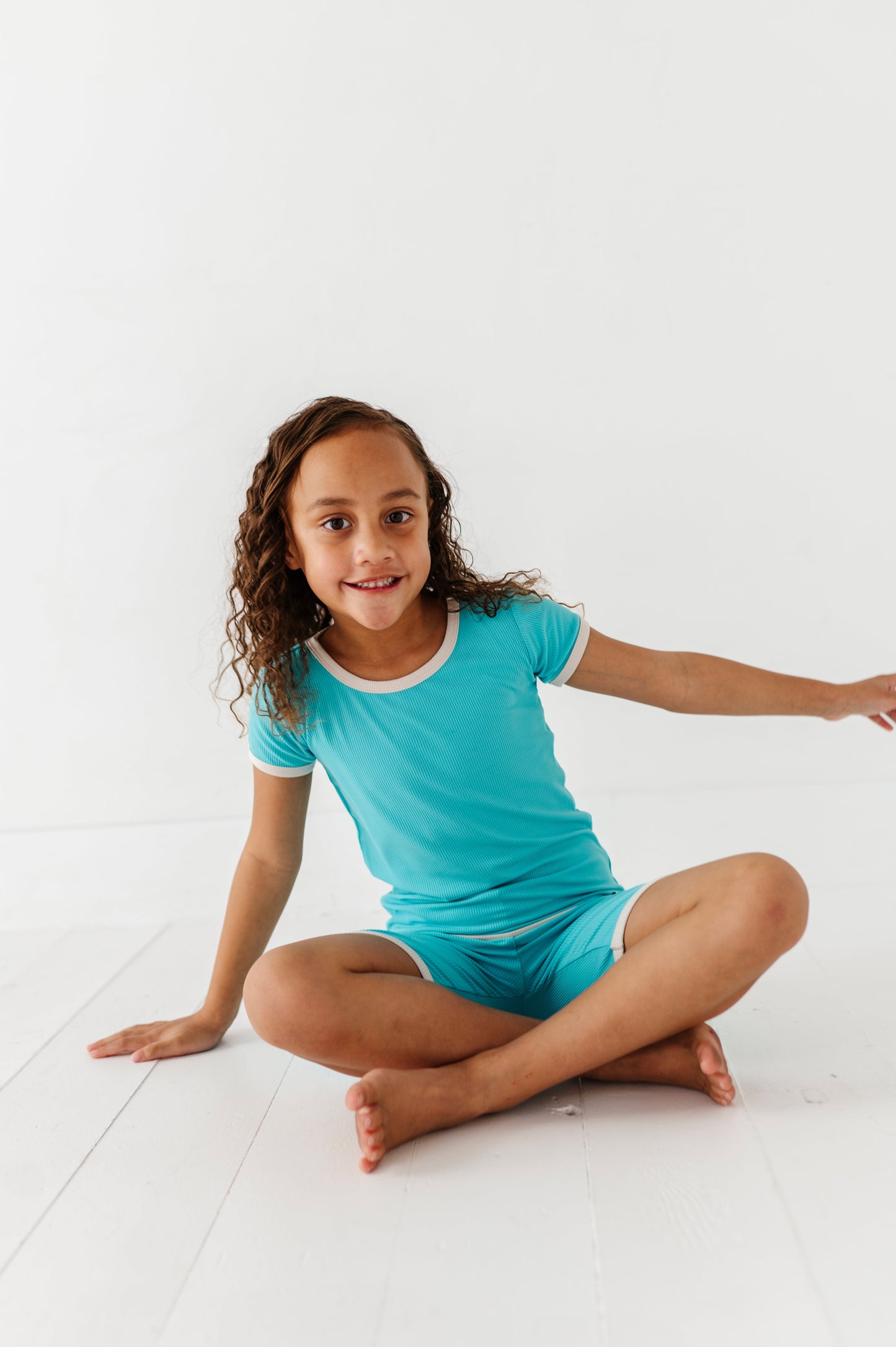 TURQUOISE | Tee + Biker Shorts RIB SET