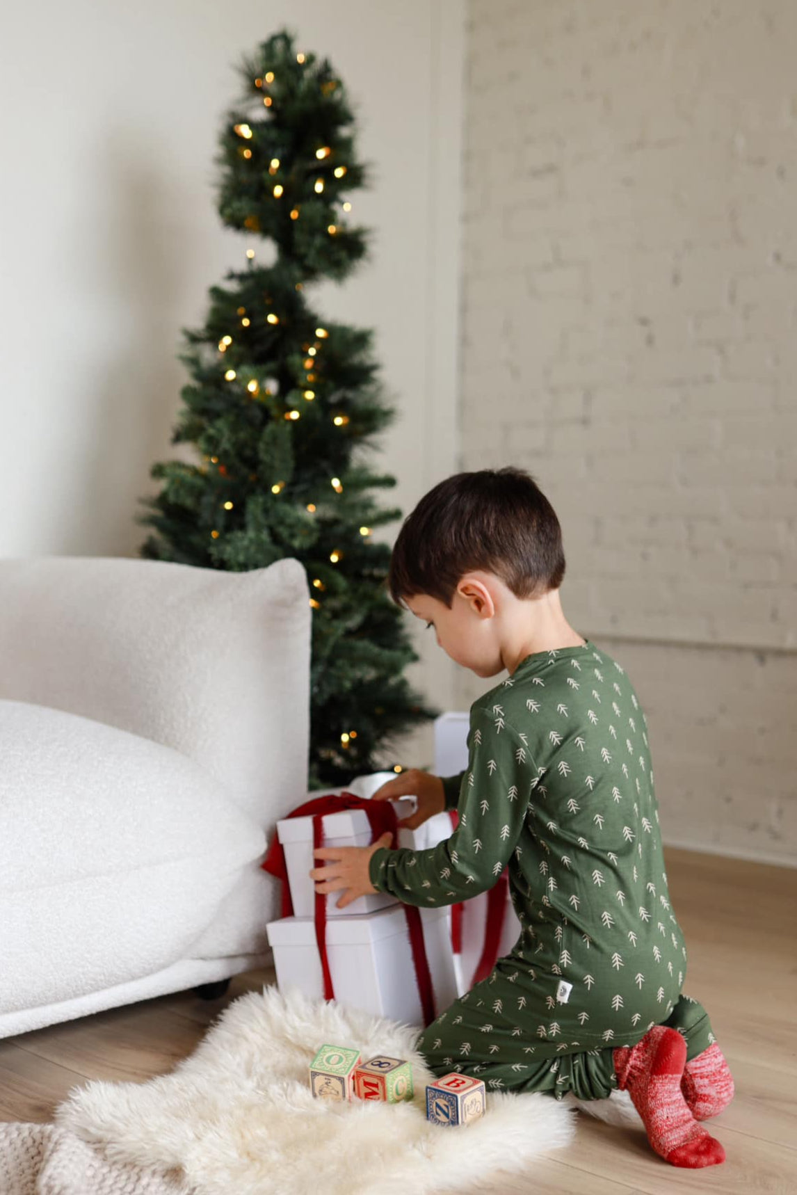 Evergreen Dreams Bamboo Christmas Pajamas - 2pc Set