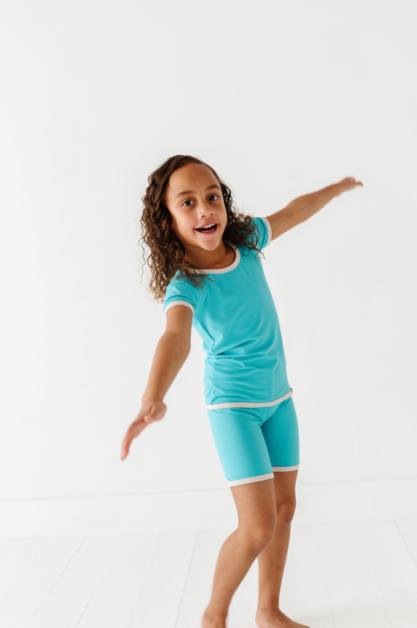 TURQUOISE | Tee + Biker Shorts RIB SET
