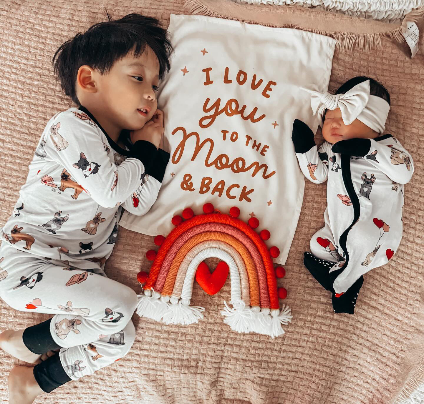 {Neutral} Love You To The Moon Banner