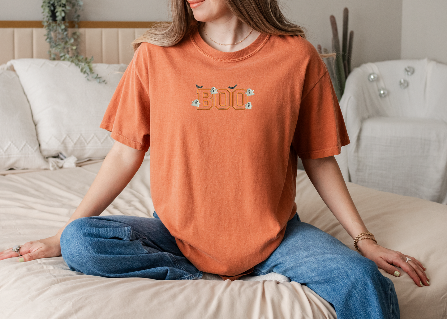 Besticktes BOO Comfort Colors T-Shirt für Erwachsene