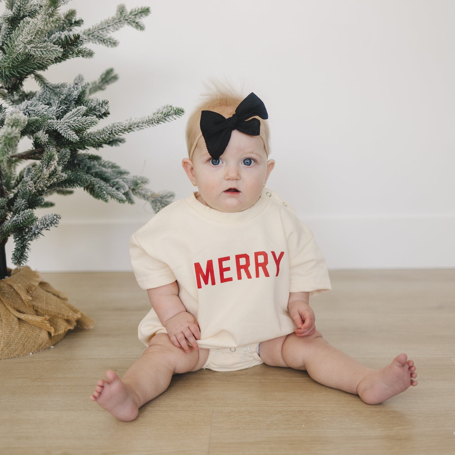 Kurzärmliger Sweatshirt-Strampler „Merry“