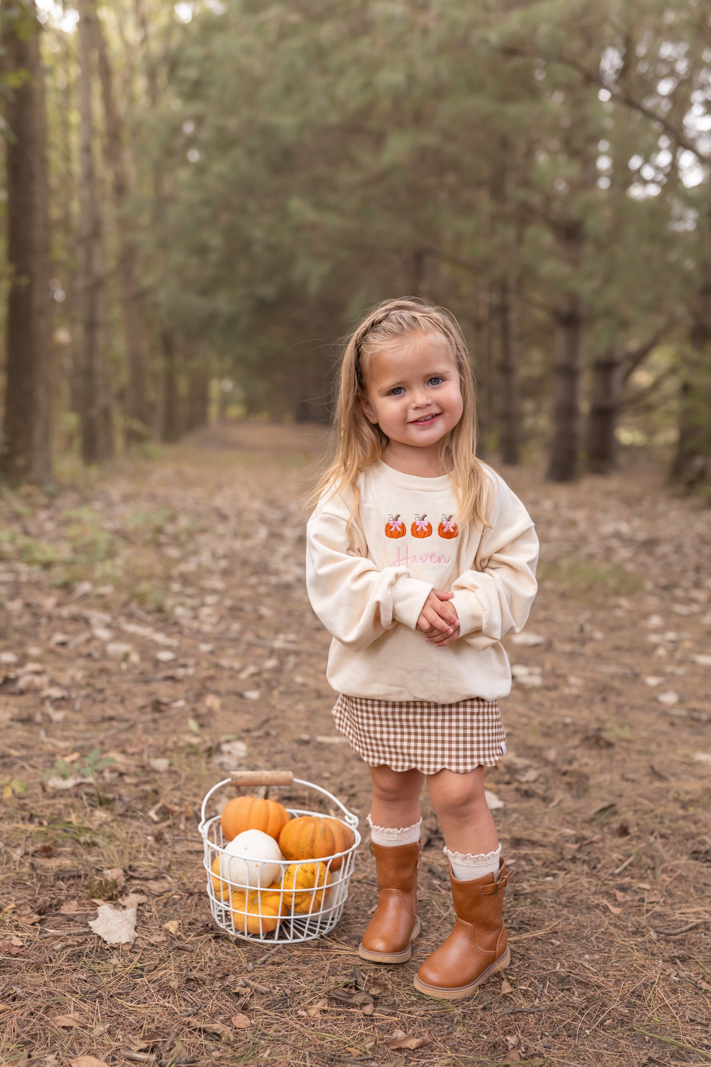 Benutzerdefiniertes Herbst-Sweatshirt mit Rundhalsausschnitt und Stickerei - Kürbisse