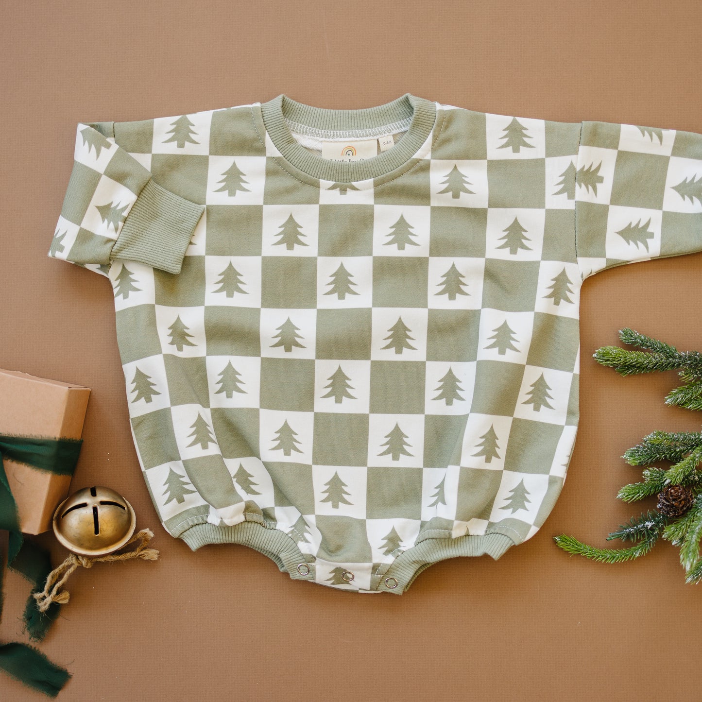 Karierter Sweatshirt-Strampler mit Weihnachtsbaum