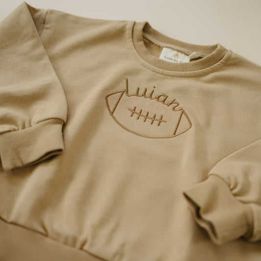 Sweatshirt mit Rundhalsausschnitt und individueller Stickerei