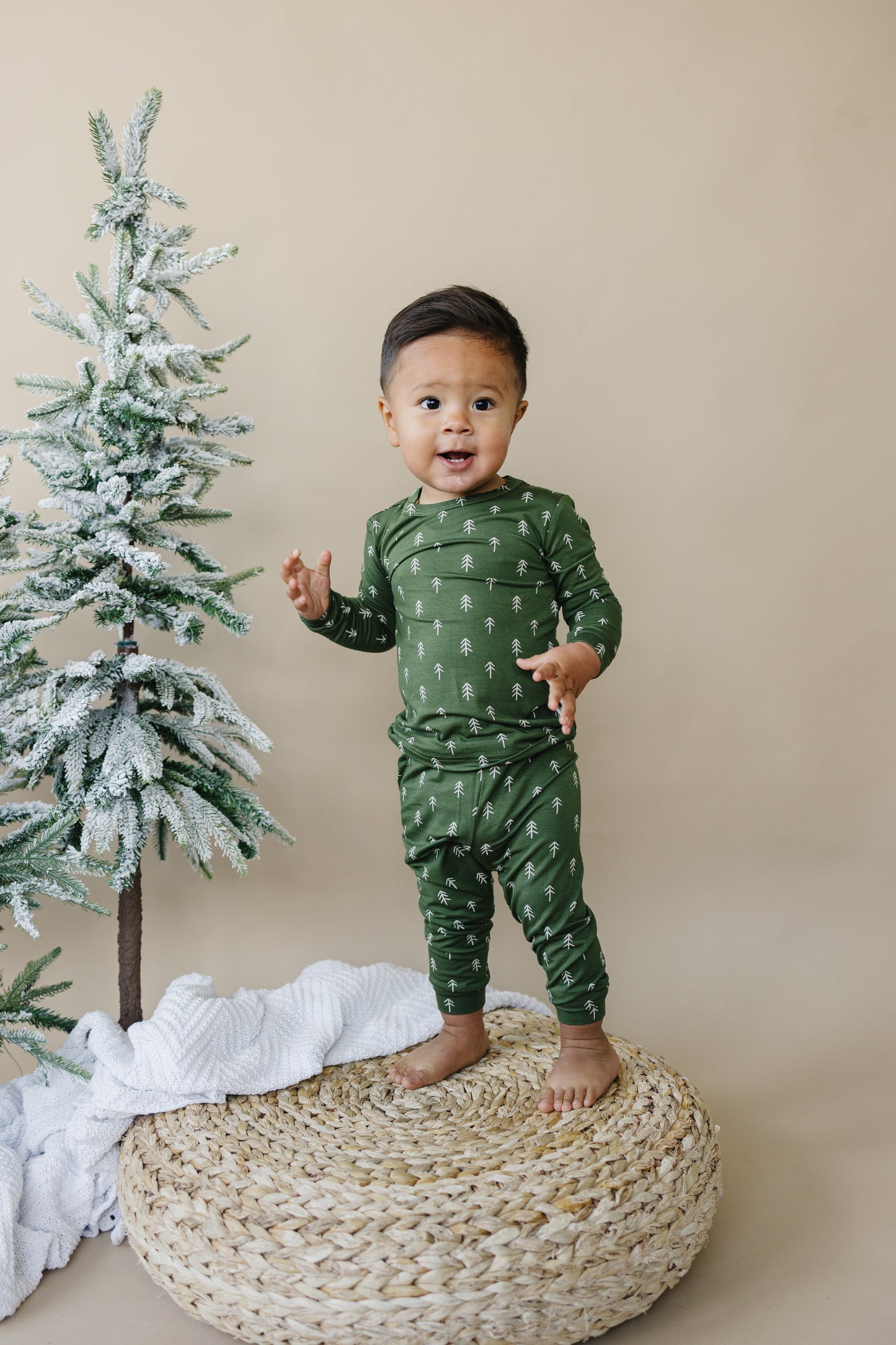 Evergreen Dreams Bamboo Christmas Pajamas - 2pc Set