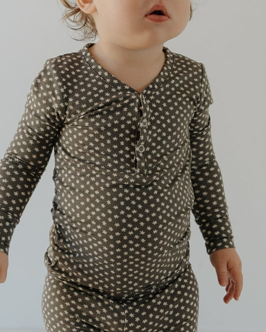 Bamboo Two Piece Pajamas | Green Flowers