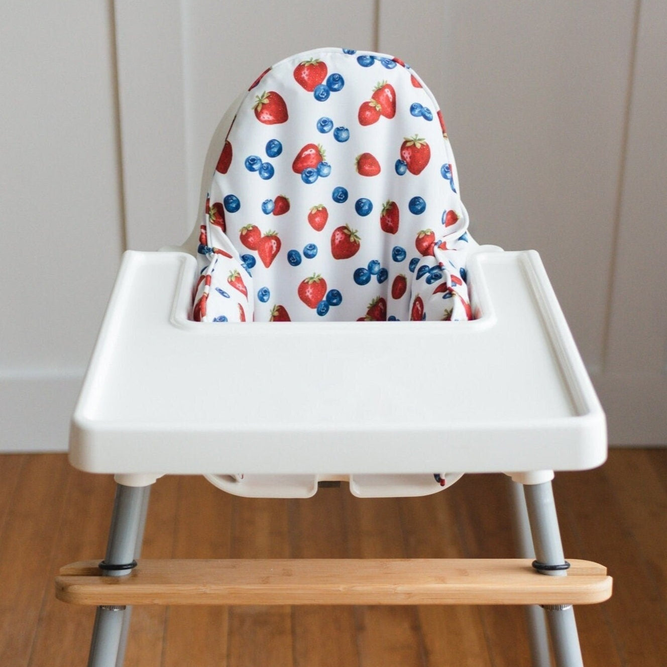 Berries Cushion Cover for the IKEA Antilop Highchair - Wipeable IKEA Antilop Cushion Cover - 4th of July Red White Blue Strawberry Blueberry