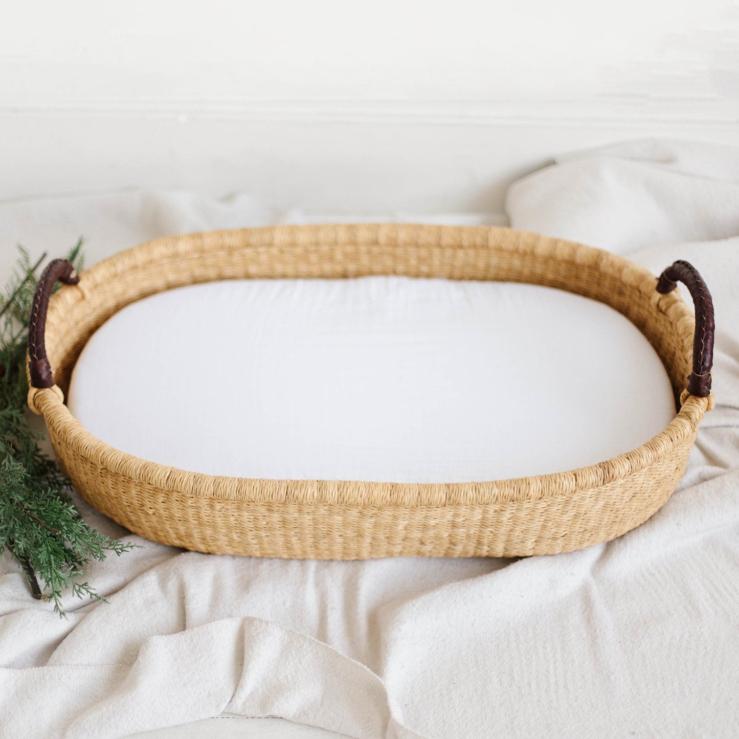 Changing Basket<br>Brown+Cream Handle
