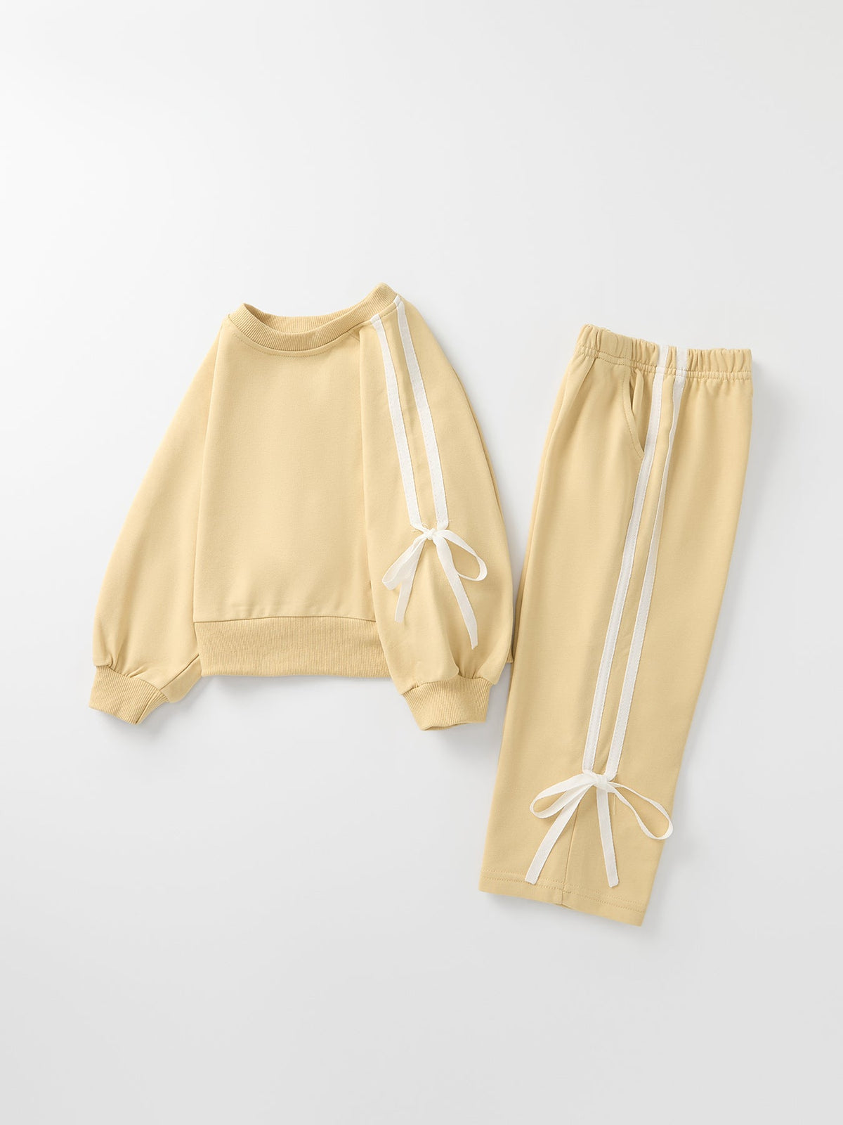 Girls Bow Trim Sweatshirt and Pants Set
