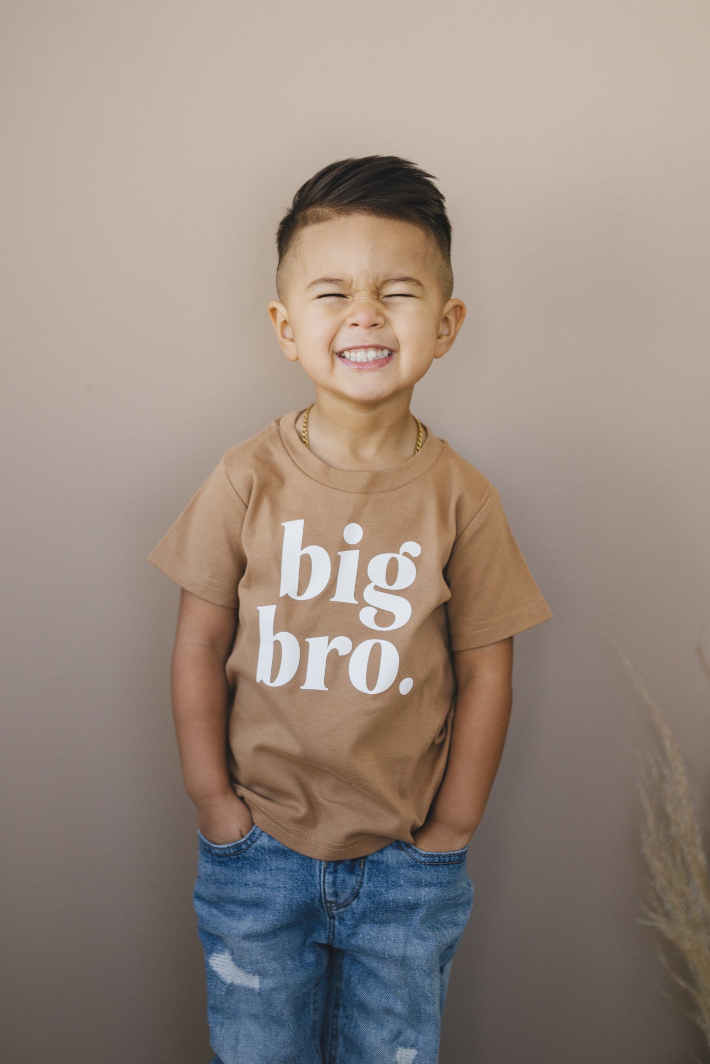 T-Shirt „Big Bro“ aus Bio-Baumwolle – weitere Farben