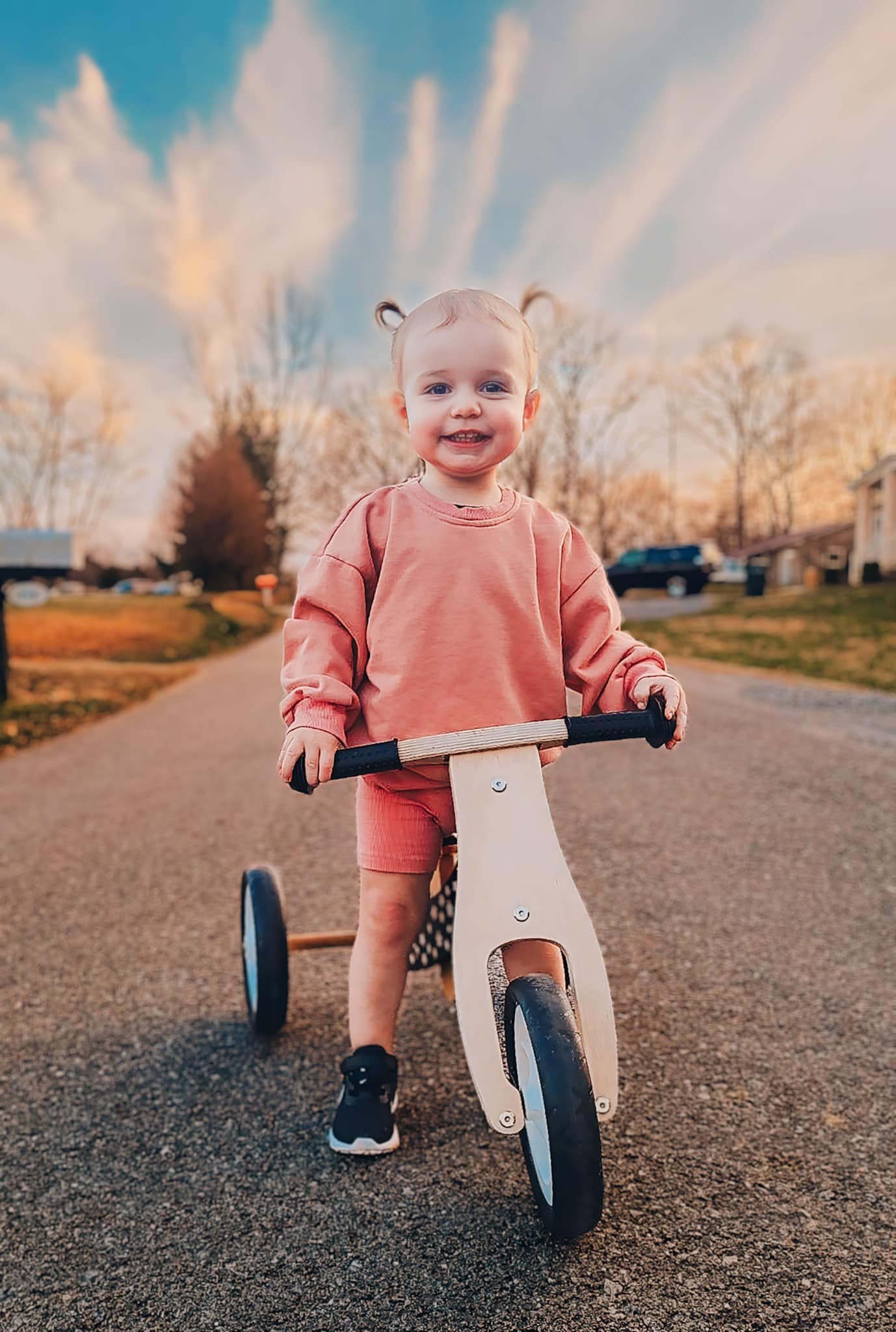 Crewneck Sweatshirt & Bike Shorts Set