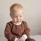 Gestreifter Sweatshirt-Strampler aus Bio-Baumwolle
