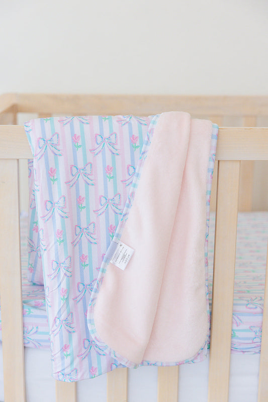 Lila - Plush Blanket