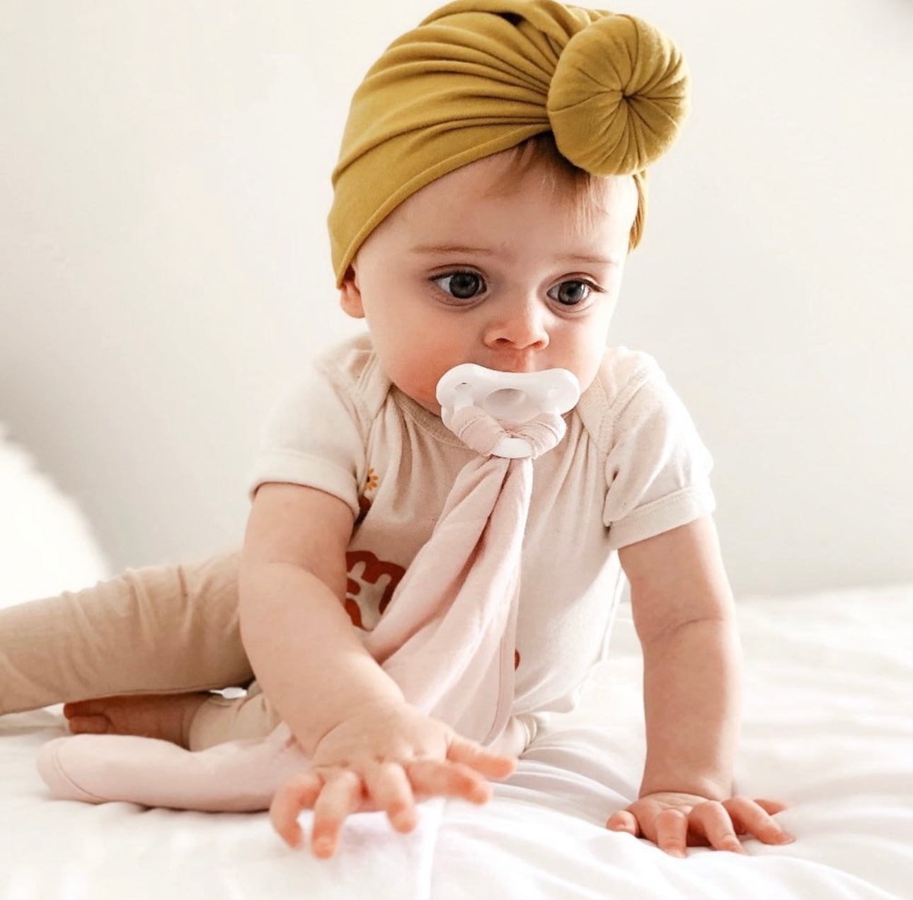 Gold Knot Turban