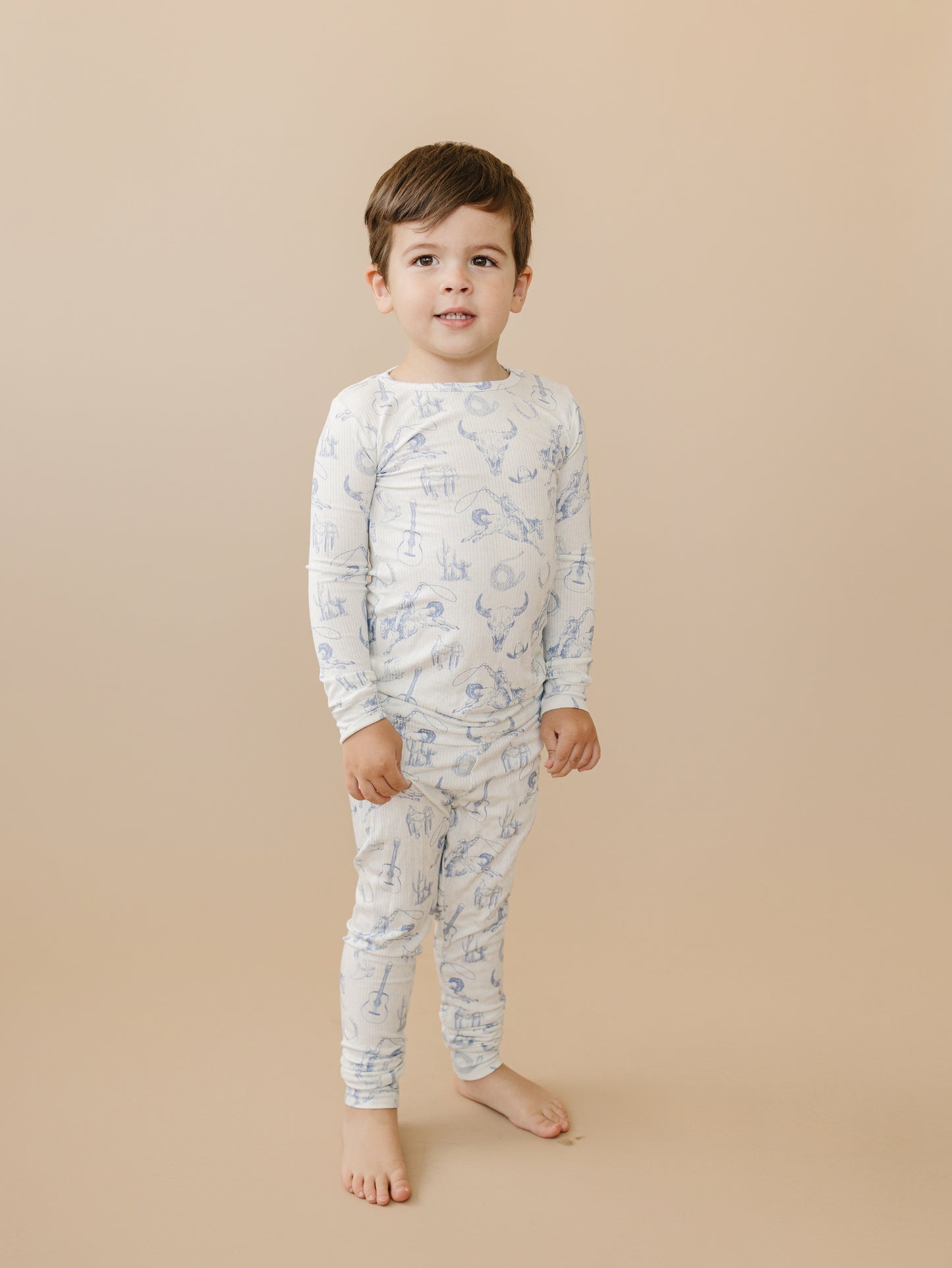 Blushing Bows – 2-teiliges Pyjama-Set aus geripptem Bambus