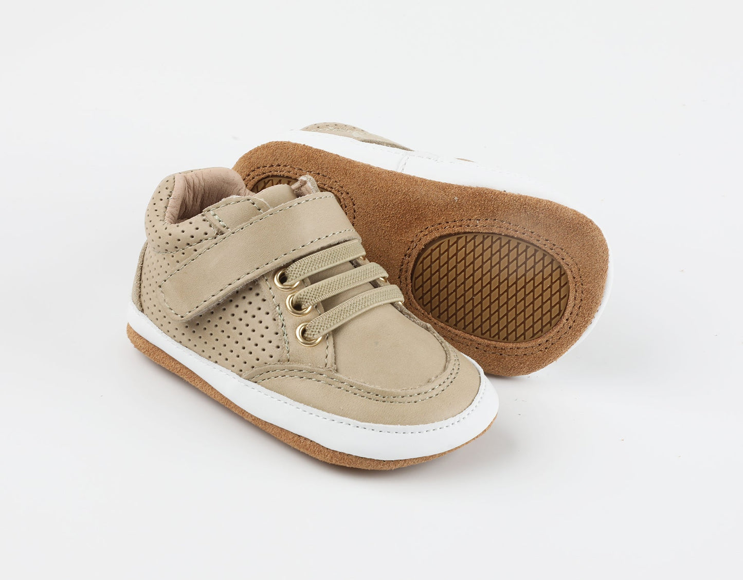 Play Perfect Beige Low Top {Premium Leather}