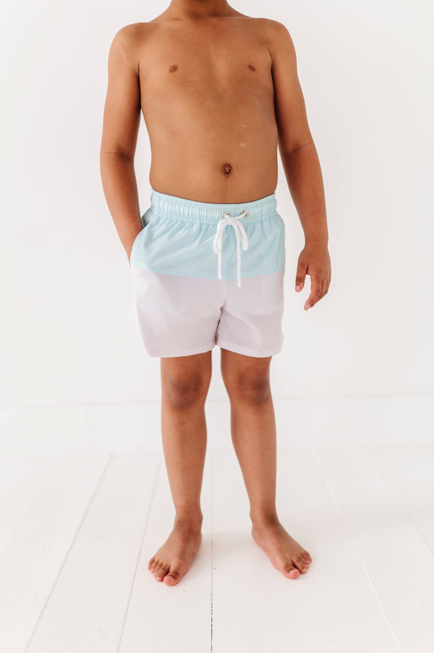 Hint of Mint: BOARDSHORTS