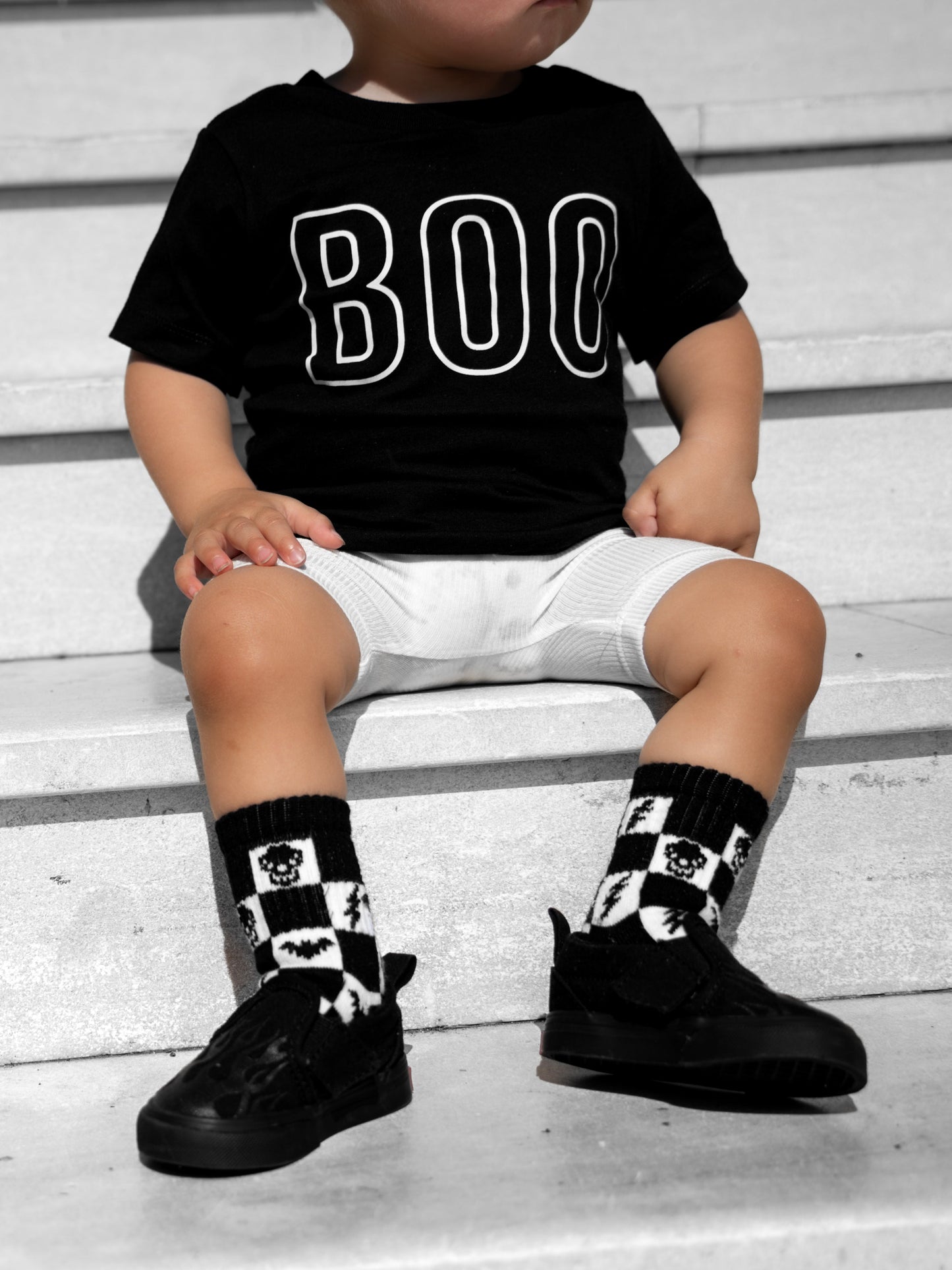BOO