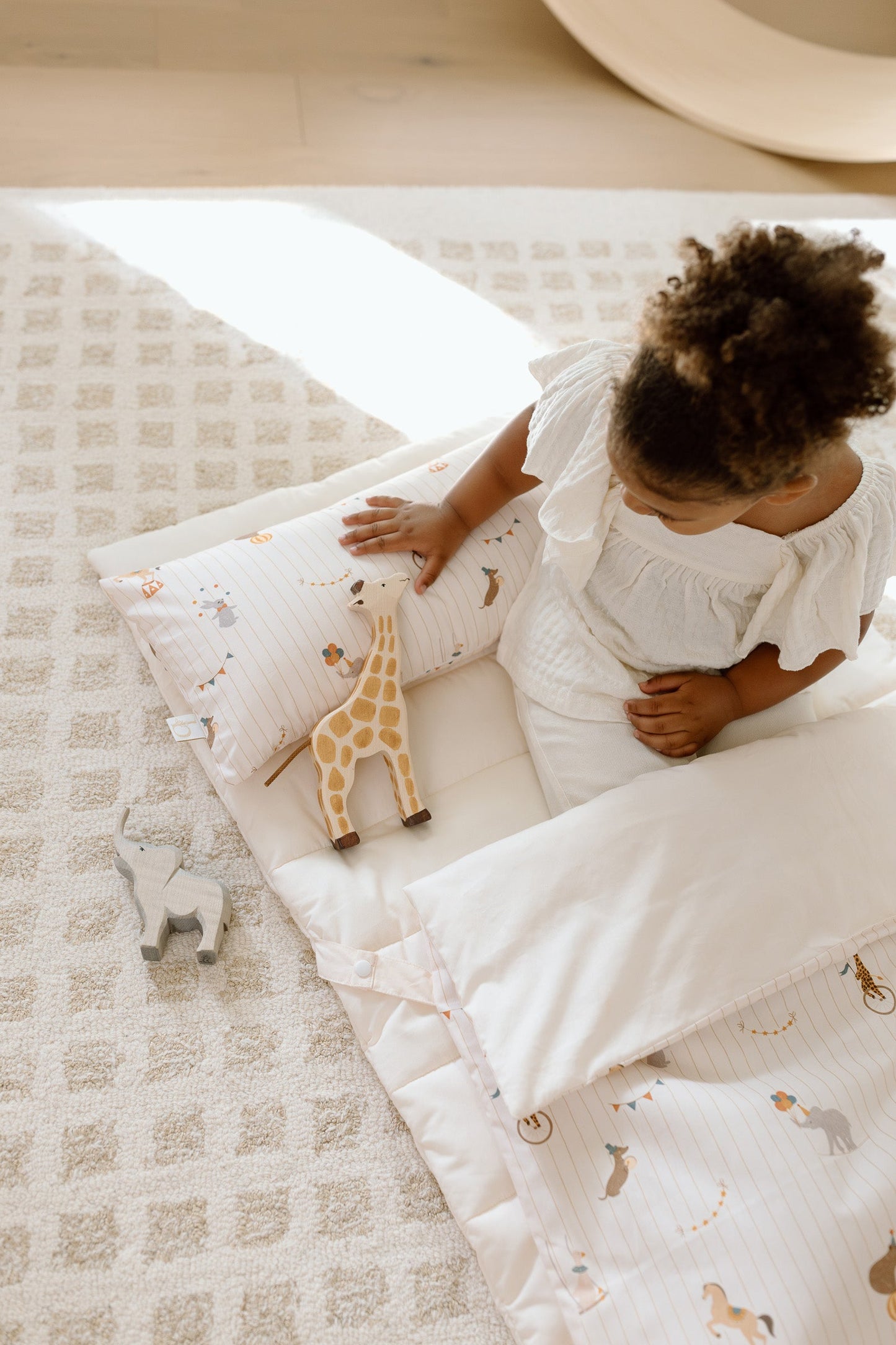 Organic Portable Bedding Set- Dreamy Animal
