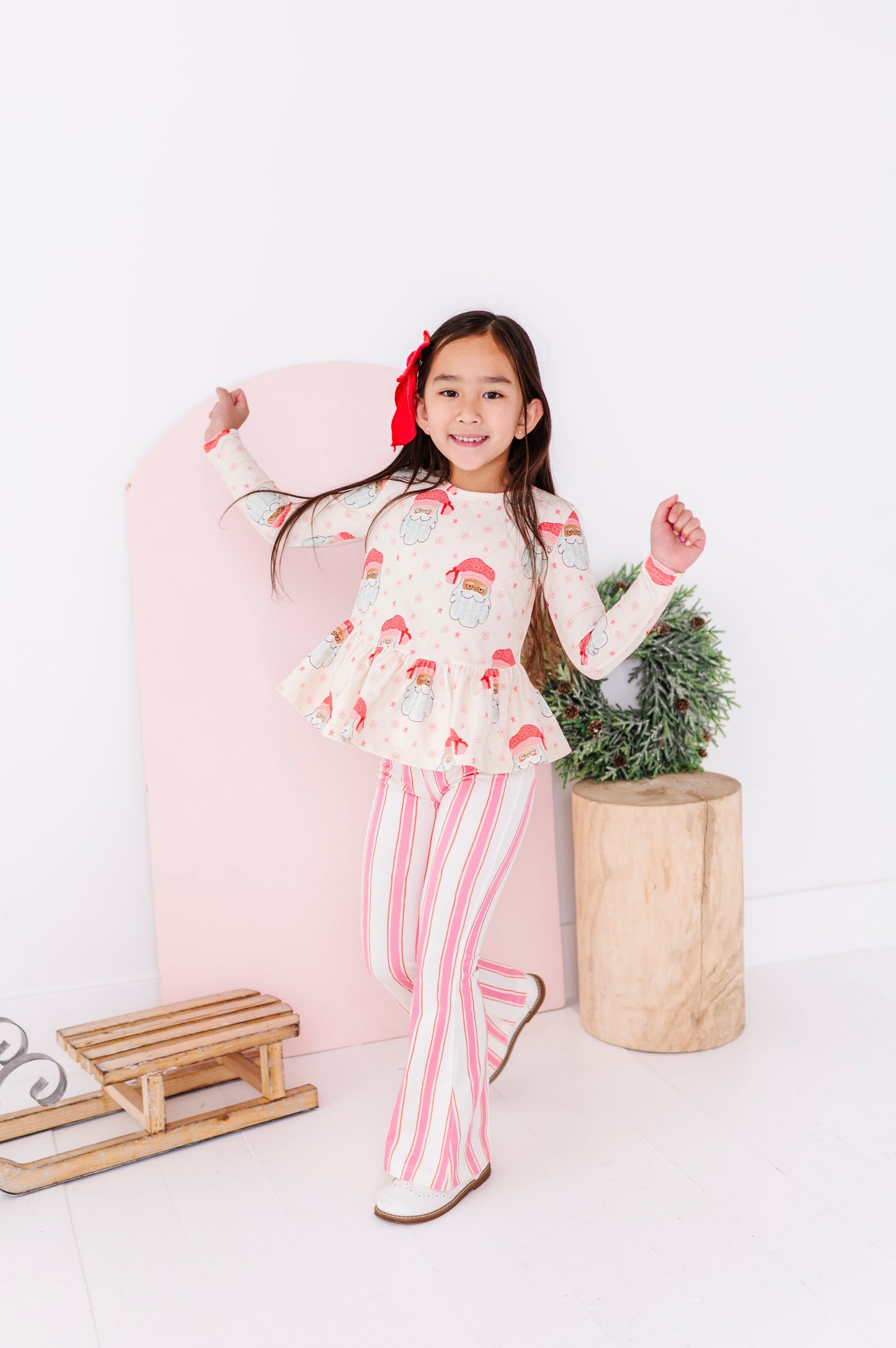 Pink Santas | PEPLUM