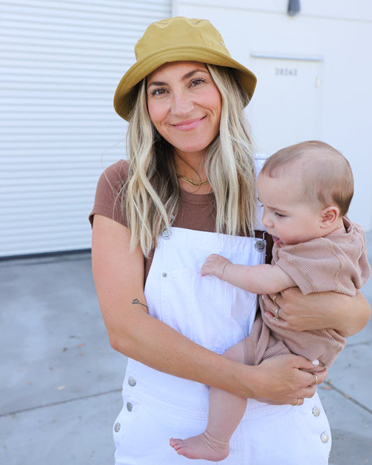 Nylon Bucket Hat in Avocado