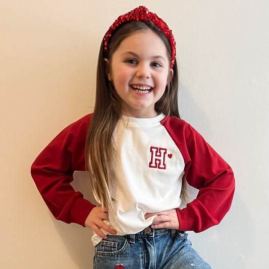 T-Shirt aus Bio-Baumwolle mit individueller Stickerei - Rot