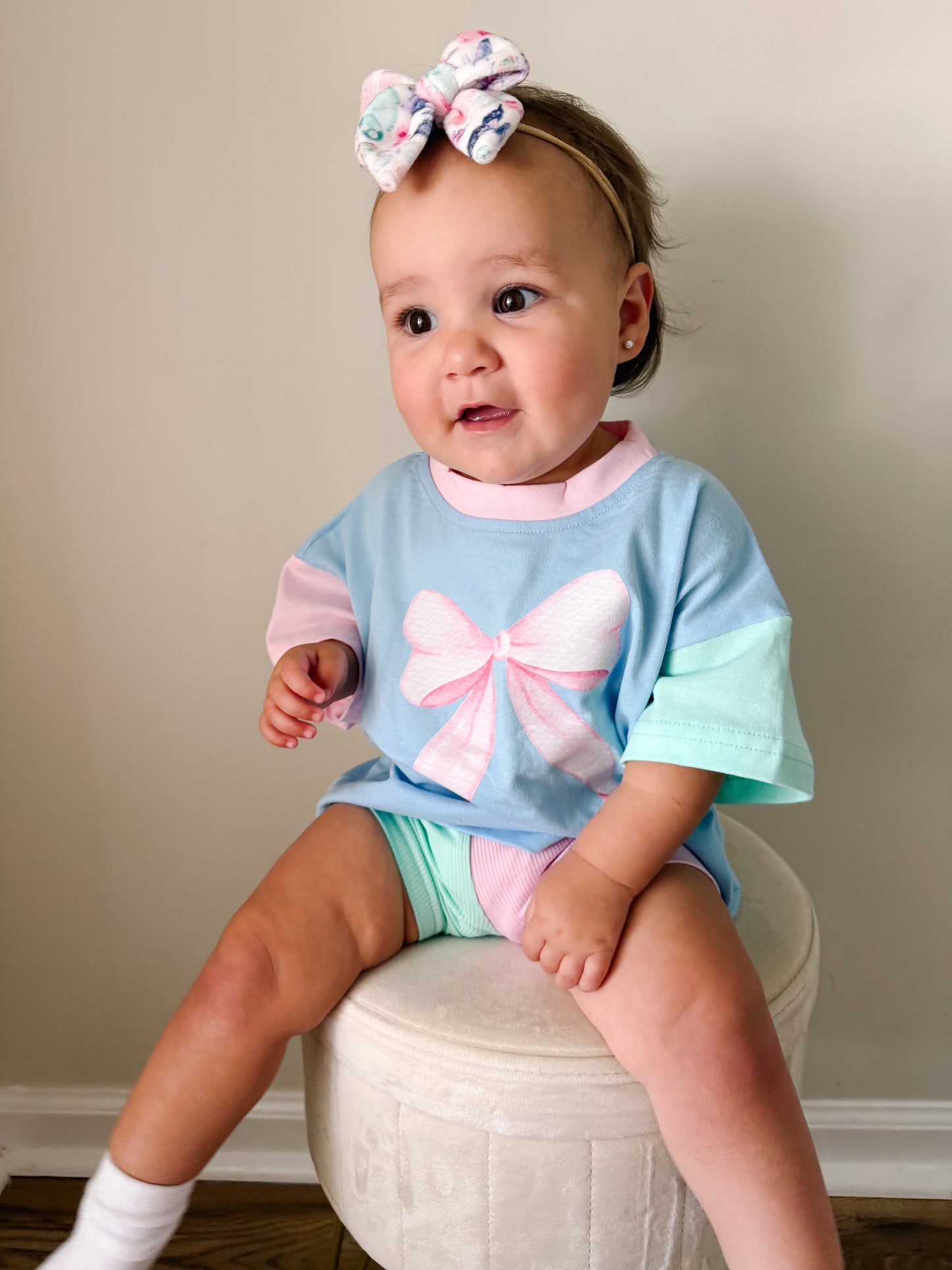 Pink Bow Colorblock Tee & Bamboo Shorts Set