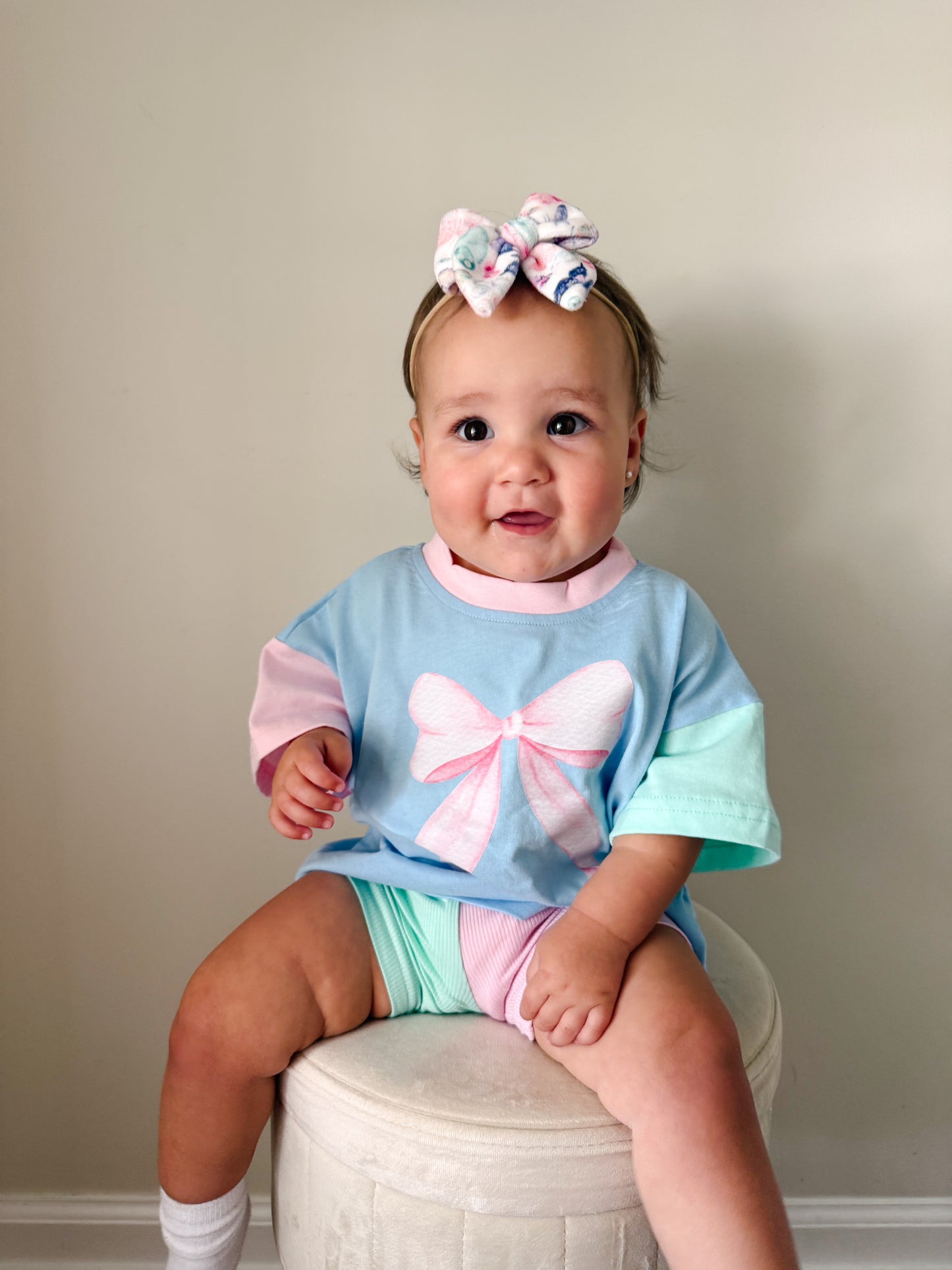 Pink Bow Colorblock Tee & Bamboo Shorts Set