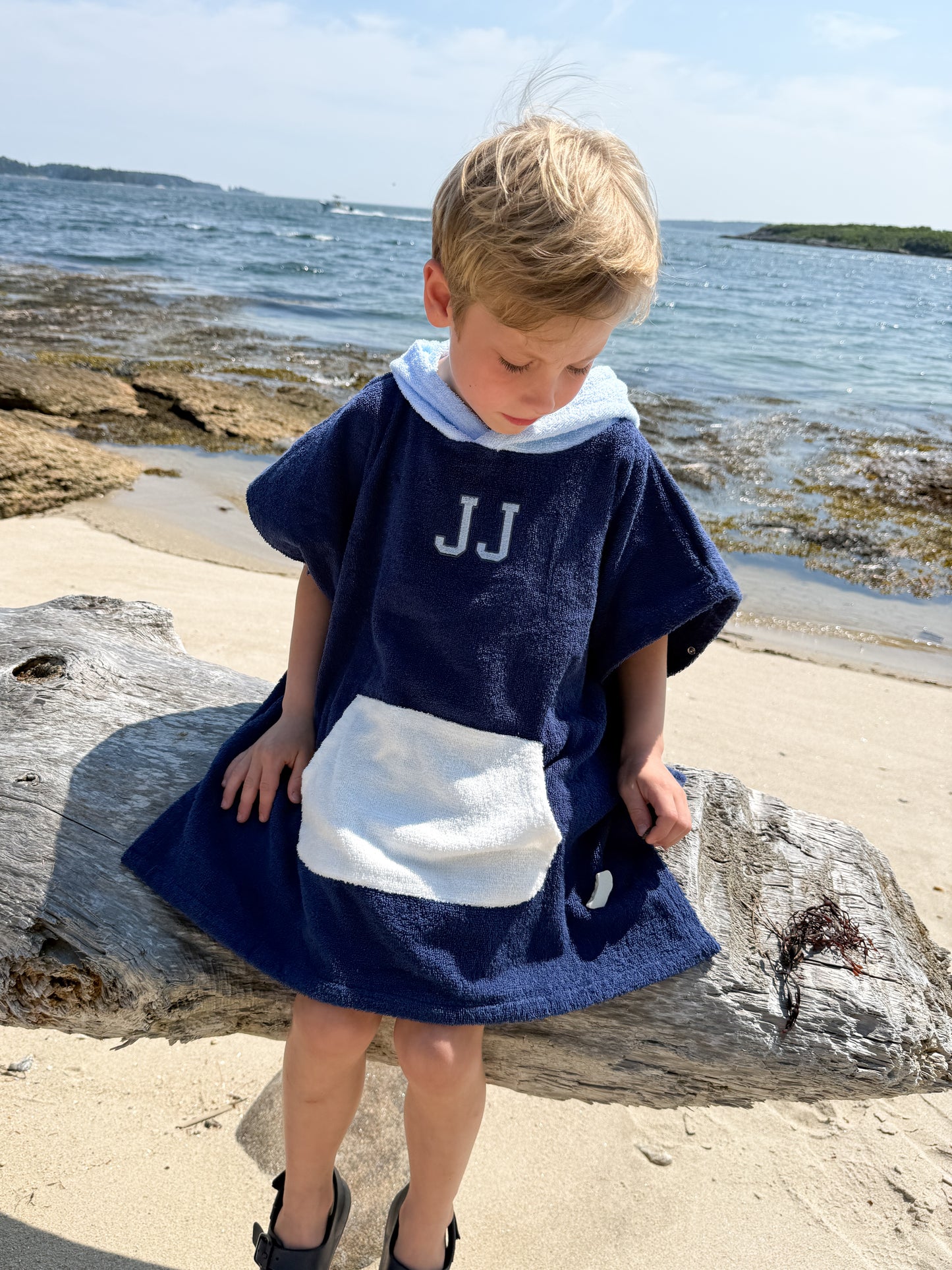 Strandponcho mit individueller Stickerei und Waffelmuster