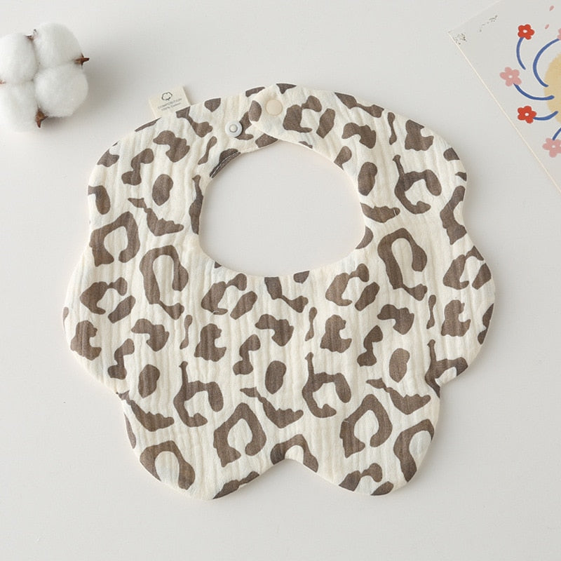 Round Petal Feeding Bib