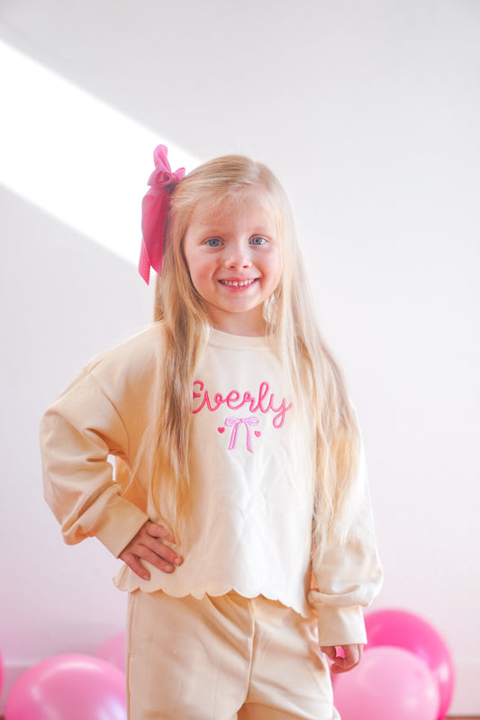 Custom Embroidered Valentine's Day Pink Bow & Hearts Scalloped Set - Cream