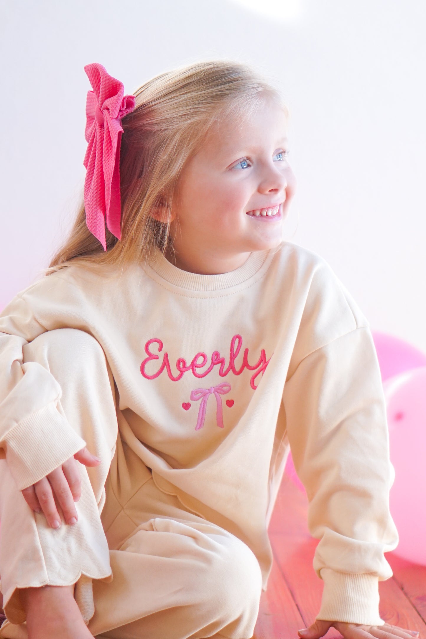 Custom Embroidered Valentine's Day Pink Bow & Hearts Scalloped Set - Cream