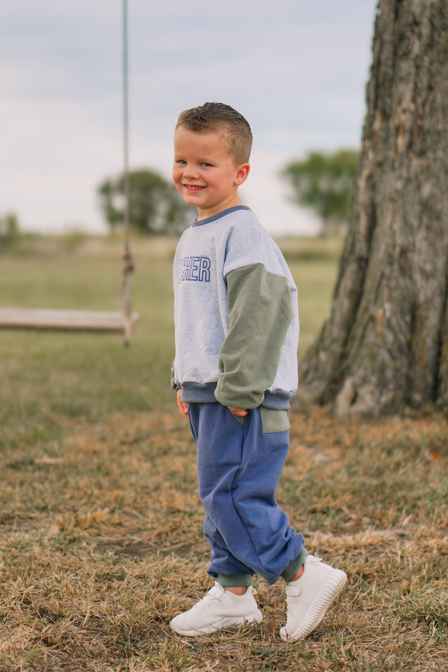 Custom Embroidered Colorblock Jogger Set - Blue & Green