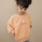 Sweatshirt mit Rundhalsausschnitt und individueller Stickerei - Creamsicle Orange