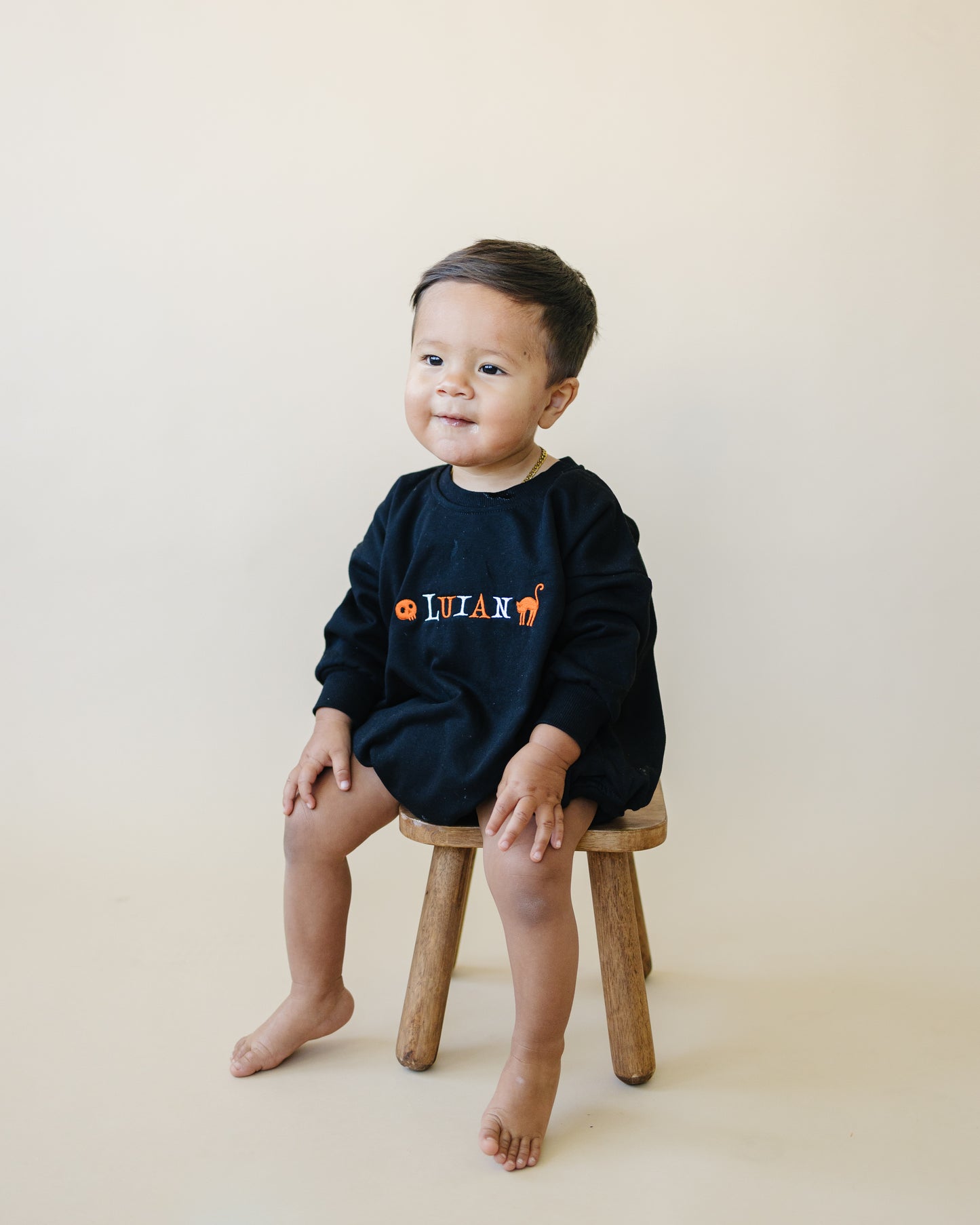 Benutzerdefinierter bestickter Halloween-Sweatshirt-Strampler