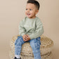 NEU: Individuell besticktes Sweatshirt mit Rundhalsausschnitt zum St. Patrick's Day - Salbeigrün