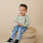 NEU: Individuell besticktes Sweatshirt mit Rundhalsausschnitt zum St. Patrick's Day - Salbeigrün