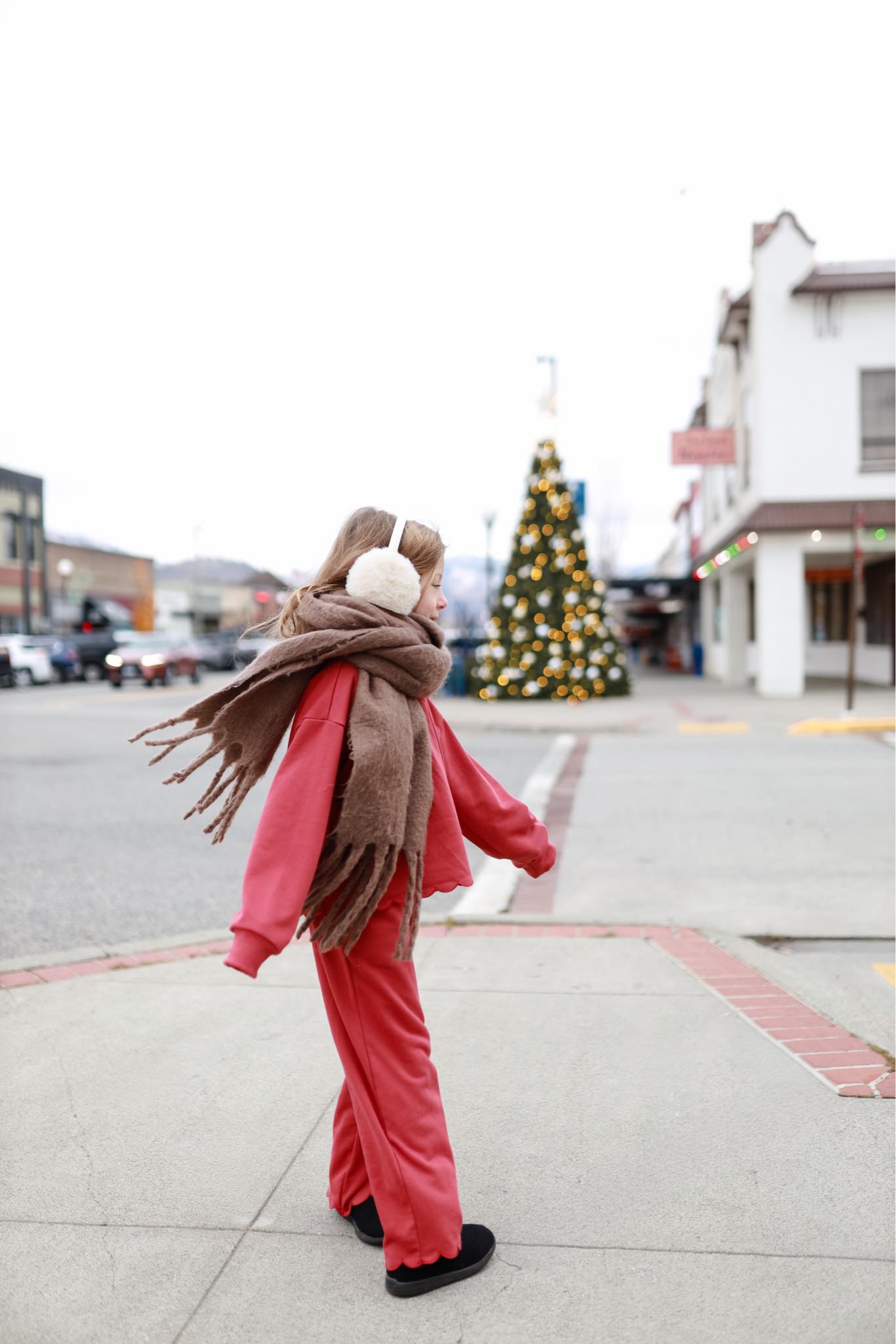 Custom Embroidered Scalloped Set - Christmas Red, Cream, Green or Brown