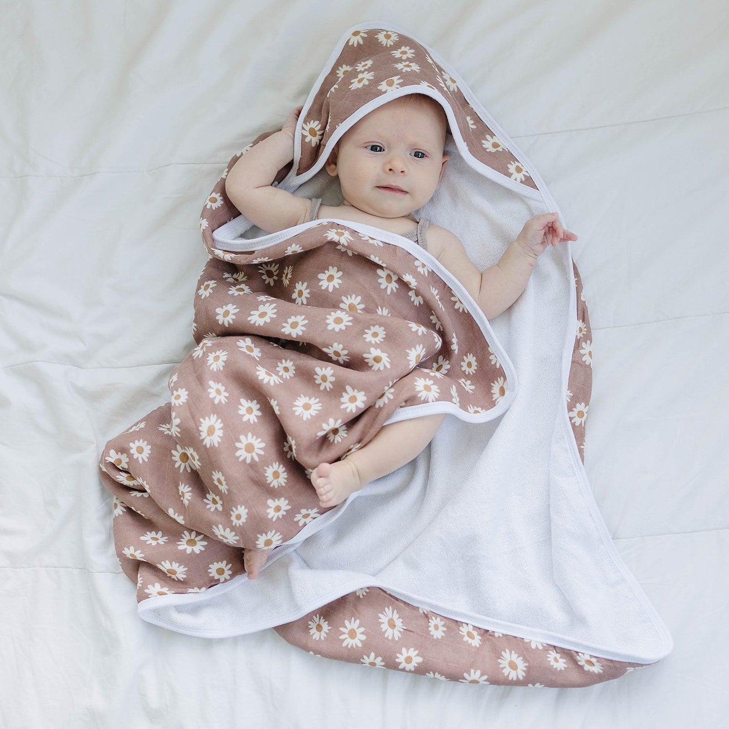 Daisy Dream Muslin Hooded Towel - Little Joy Co.