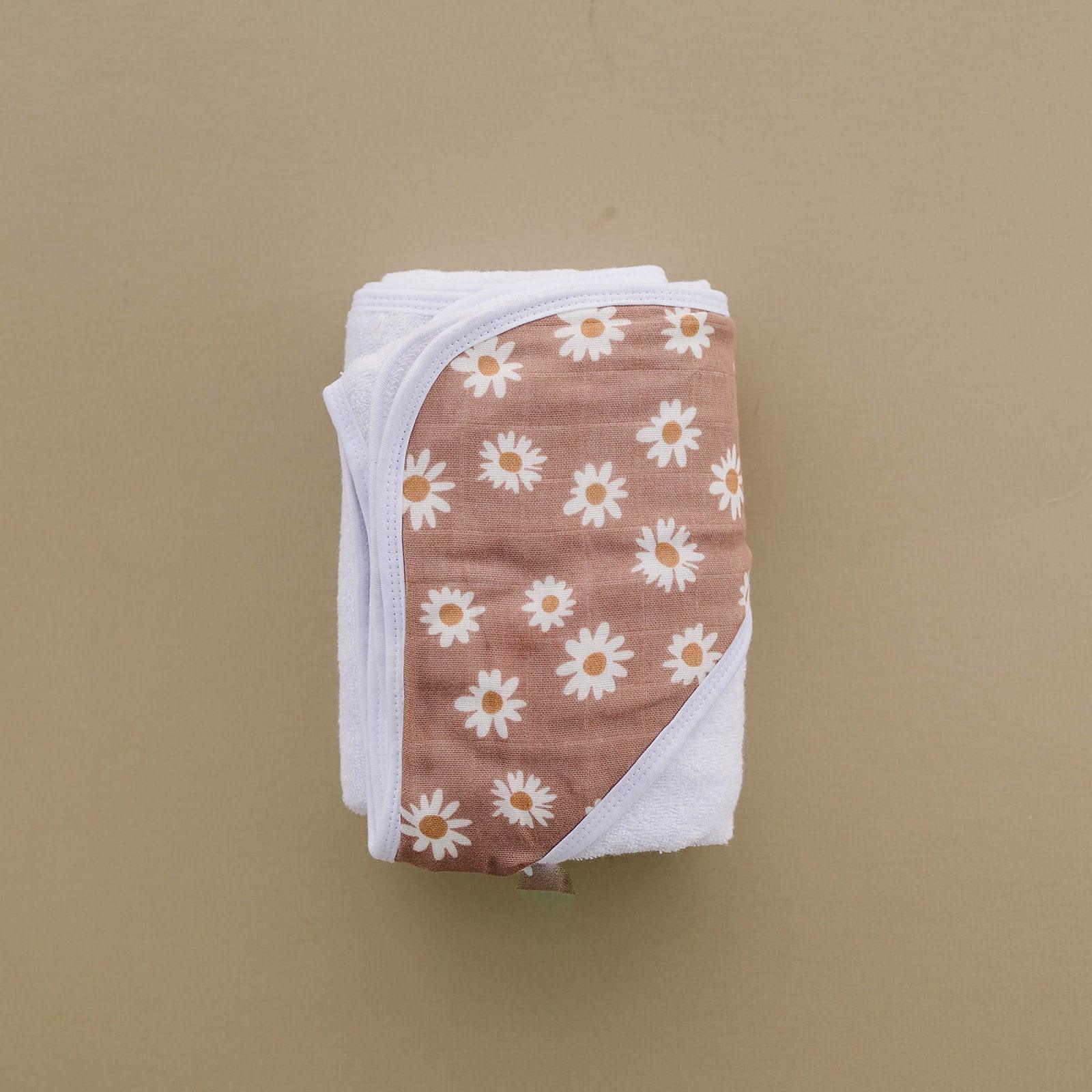 Daisy Dream Muslin Hooded Towel - Little Joy Co.