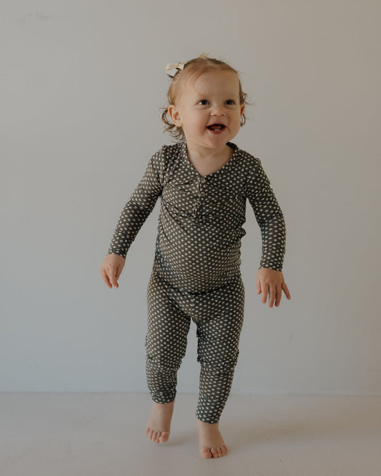 Bamboo Two Piece Pajamas | Green Flowers