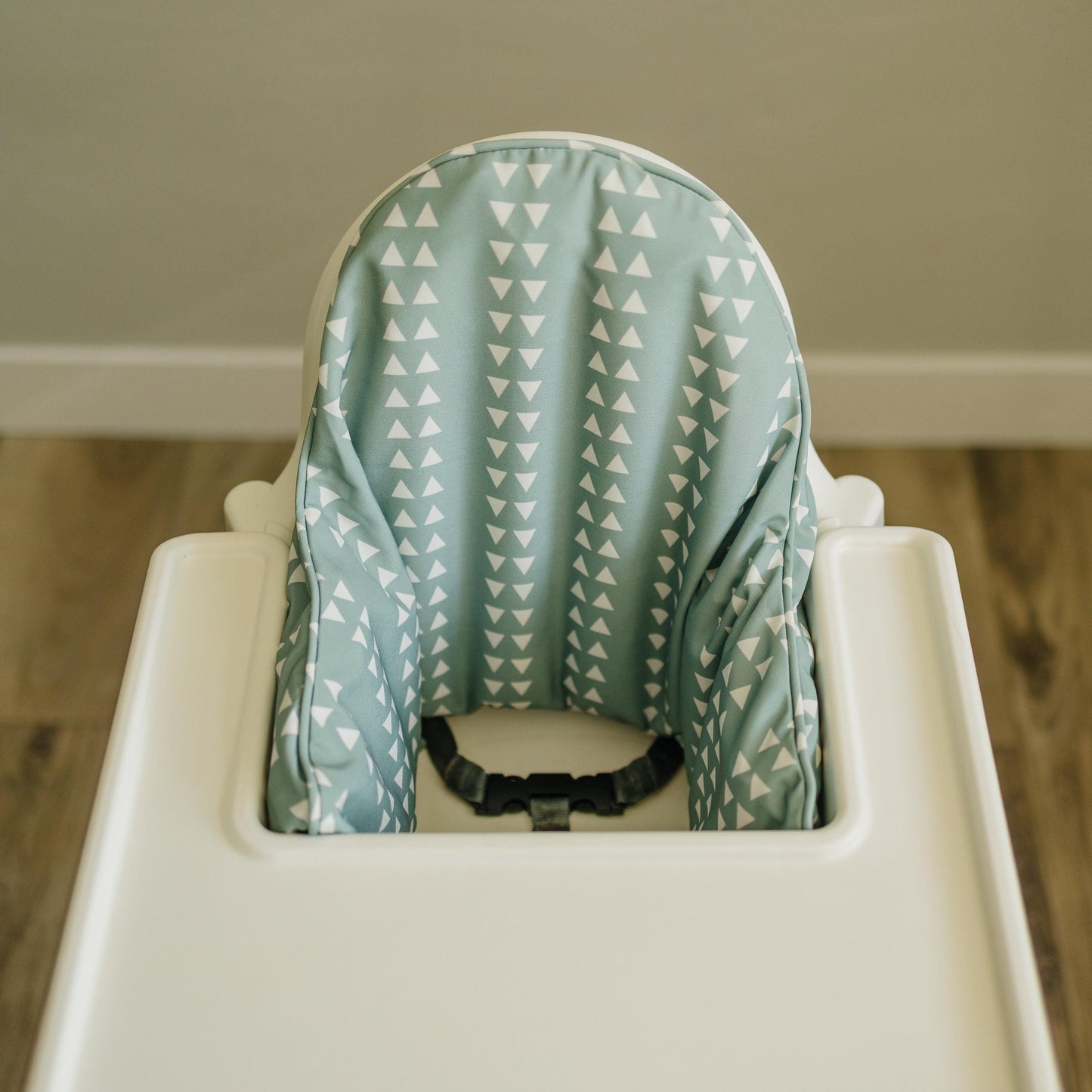 Geo Triangle Cushion Cover