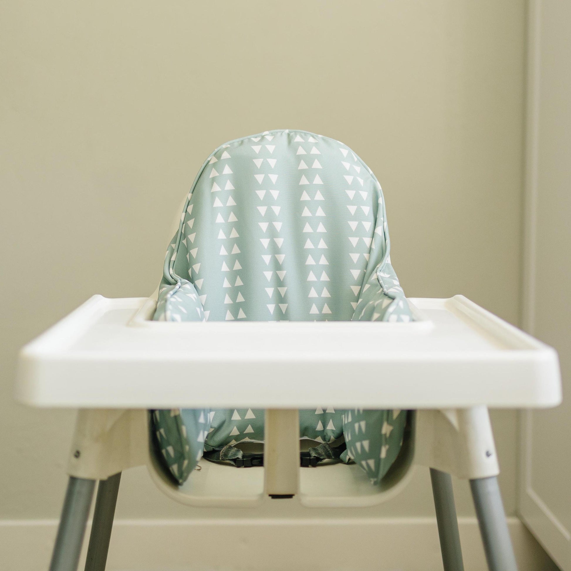 Geo Triangle Cushion Cover