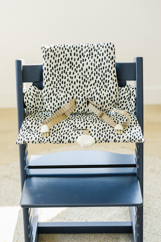 Black Dots Cushion for the Stokke Tripp Trapp Highchair