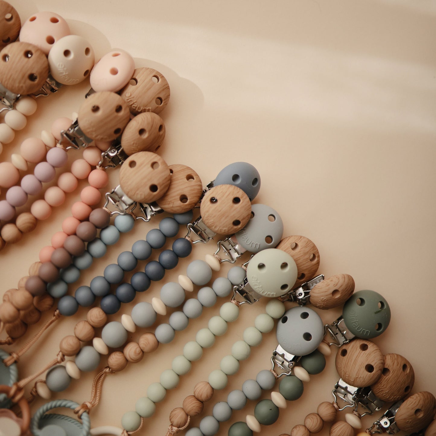 Silicone Pacifier Clip | Hera