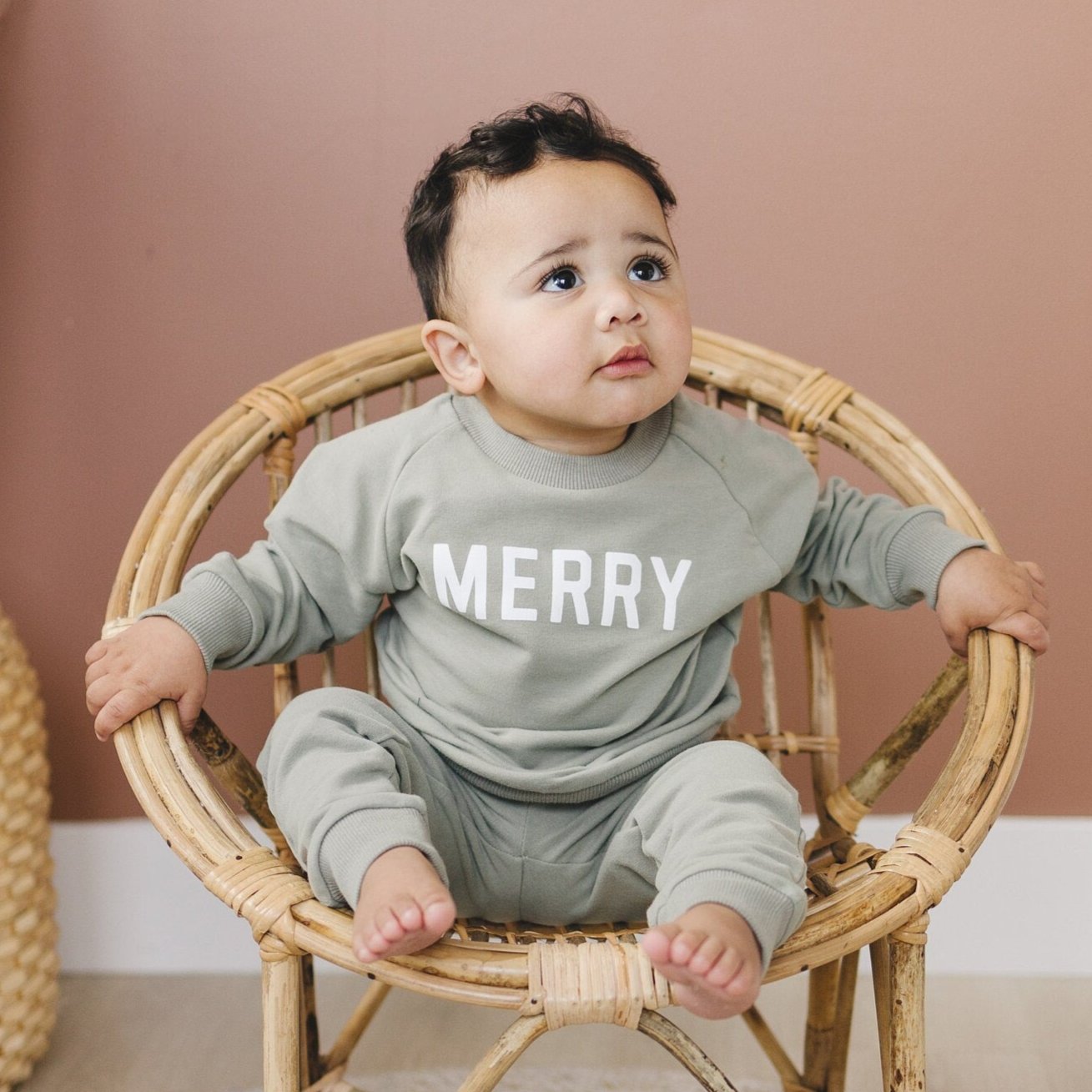 MERRY Graphic Organic Cotton 2pc Jogger Set - Baby Sweatsuit - Crewneck Sweatshirt & Pants - Christmas Baby Outfit Winter - Girl Boy Outfit