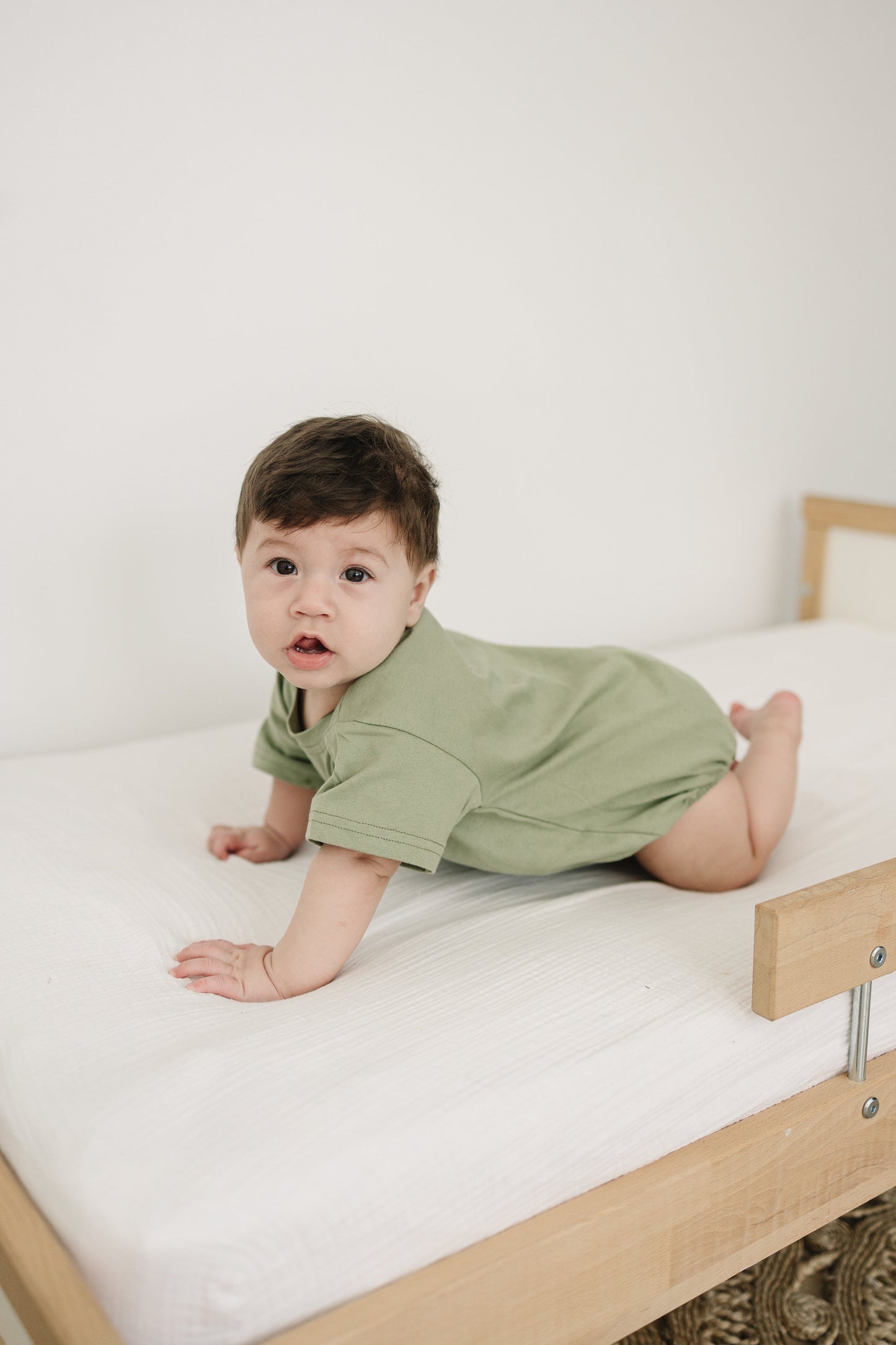 MAMA'S LUCKY CHARM Oversized T-Shirt Romper - Baby Girl or Boy Bubble Romper - St. Patrick's Day Outfit - Lucky - St. Patty's Day St Paddys