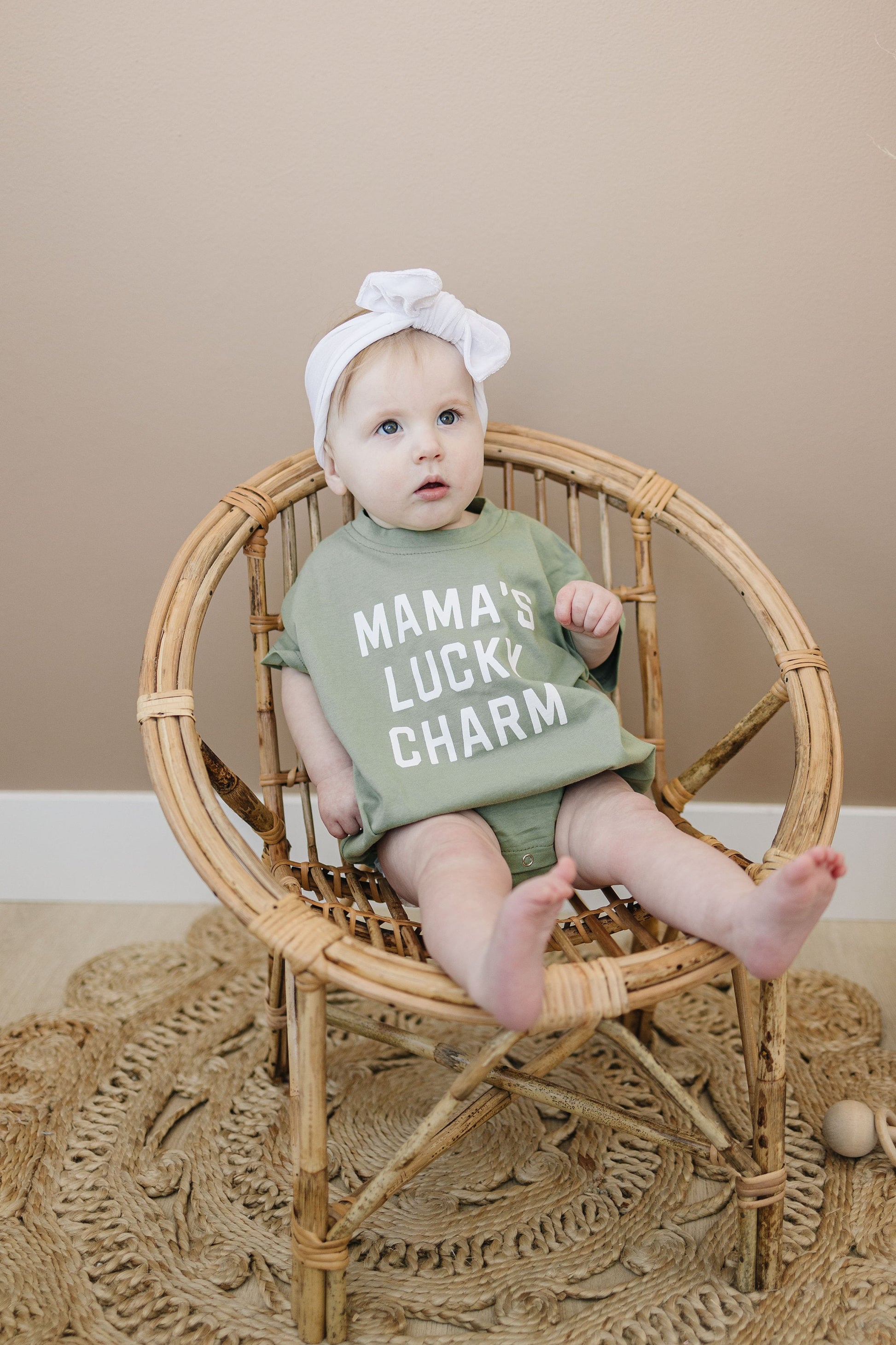 MAMA'S LUCKY CHARM Oversized T-Shirt Romper - Baby Girl or Boy Bubble Romper - St. Patrick's Day Outfit - Lucky - St. Patty's Day St Paddys